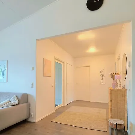 Aurora Vale - Discover Calm & Wonder Of Lapland Apartment