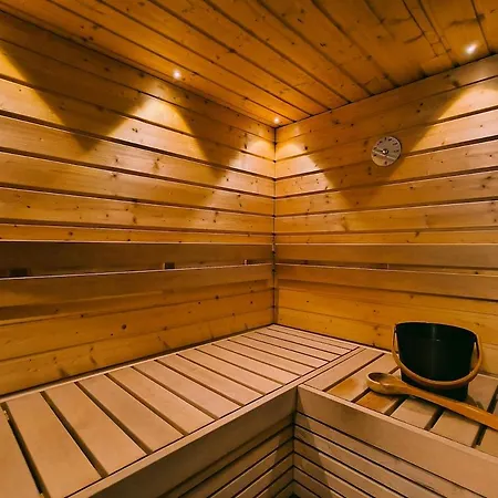 Aurora Vale - Discover Calm & Wonder Of Lapland Apartment *